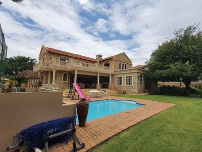 House For Sale in Pebble Rock Golf Estate, Pretoria