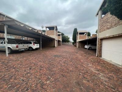 Apartment / Flat For Sale in Rietfontein, Pretoria