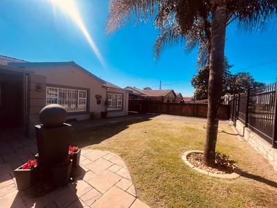 House For Sale in Silverton, Pretoria