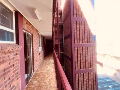 Apartment / Flat For Sale in Wonderboom South, Pretoria
